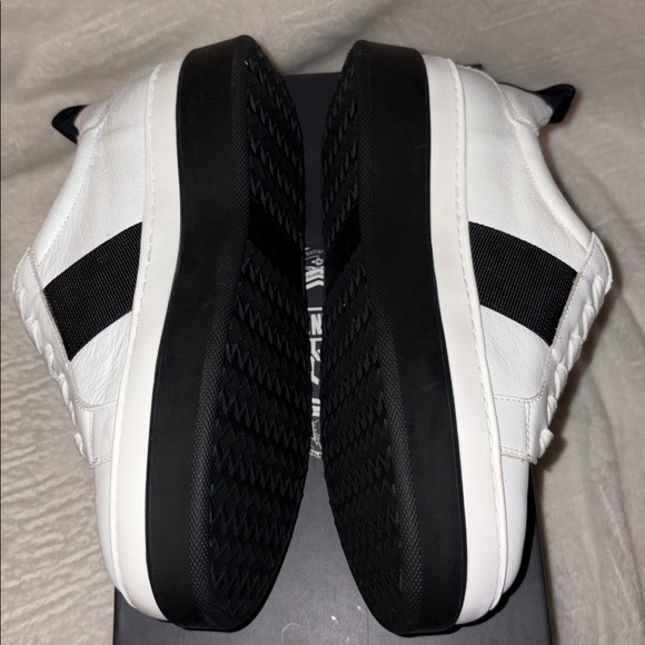 NWT Anthropologie SILENT D AFAVA Sneaker in White/Black - Picture 11 of 13